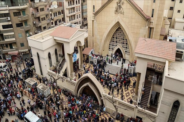 مسيحيو مصر يحتفلون بعيد 