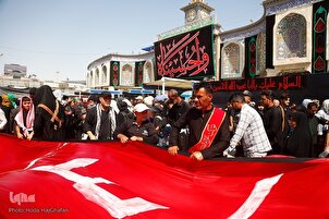 تقرير مصور | أجواء بين‌ الحرمين في يوم الأربعين الحسيني من عدسة "إکنا"