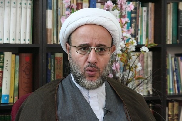 فقه اصغر برای شکل دادن به منظومه فکری از اسلام ناکارآمد است