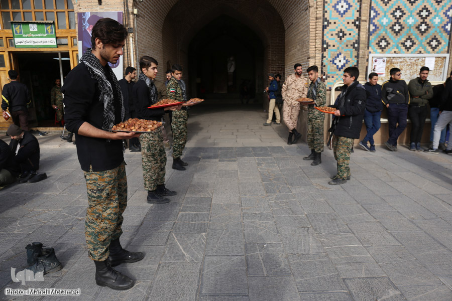 خروش مردم قزوين در محكوميت ترور سردار سليمانی