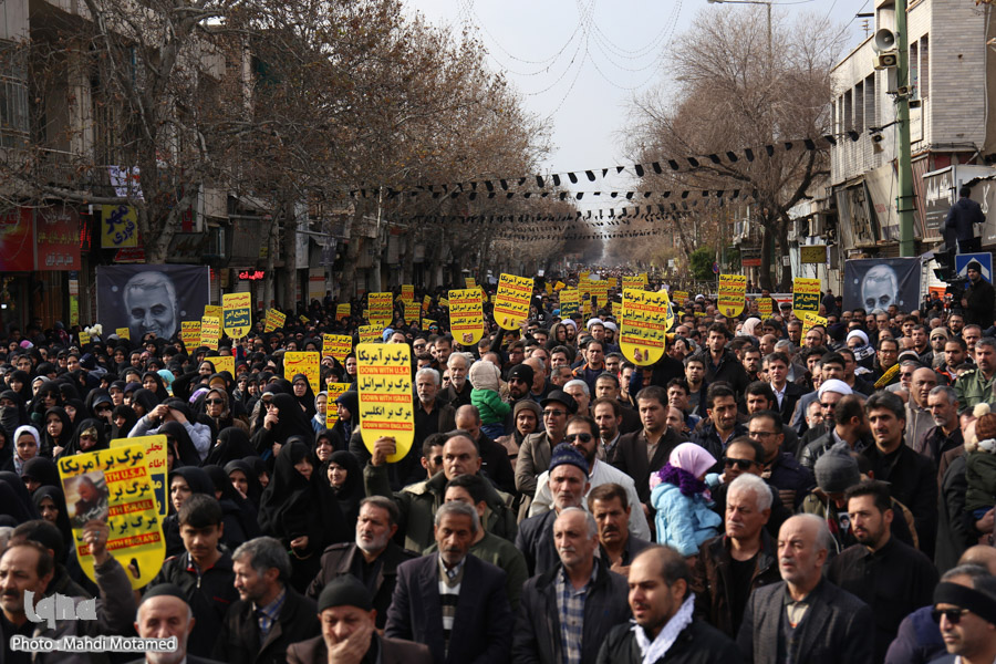 خروش مردم قزوين در محكوميت ترور سردار سليمانی