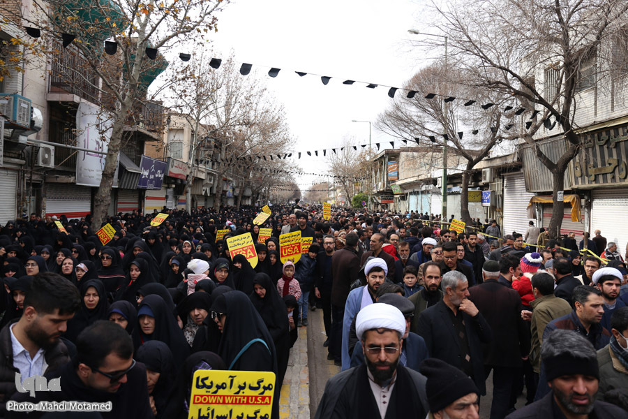 خروش مردم قزوين در محكوميت ترور سردار سليمانی