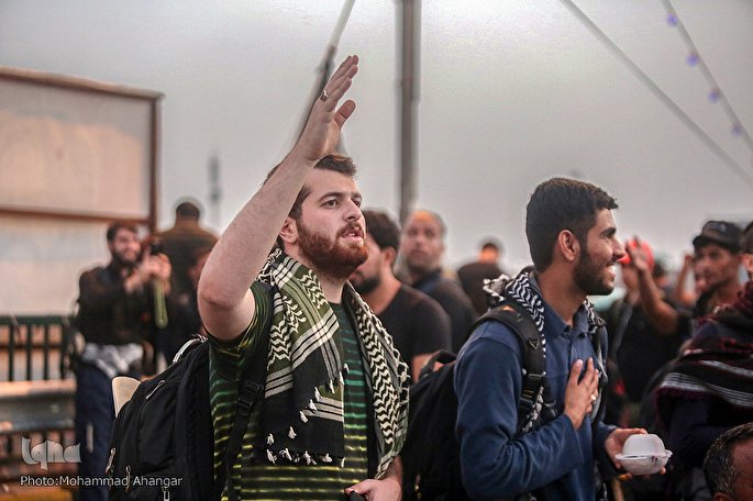 دشواریِ آسان در پرواز پیاده