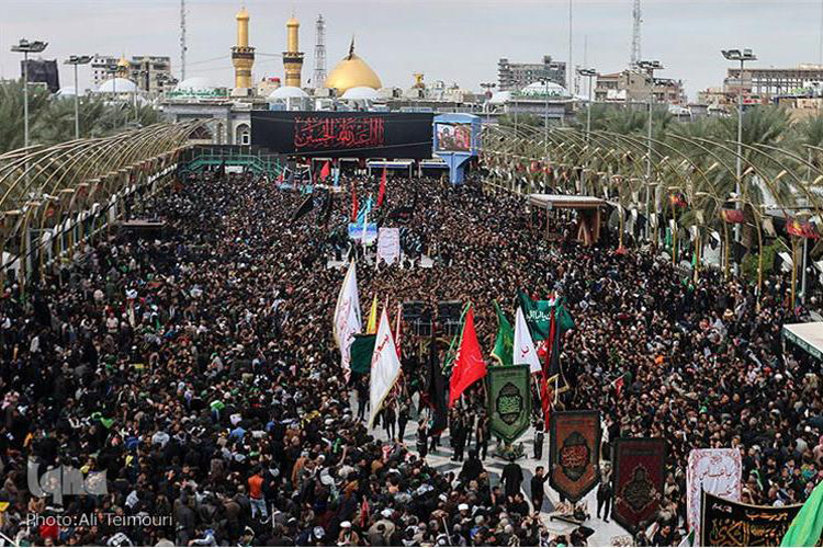 نرحب بکم بزوار الکرام/ اینجا جاده منتهی به عشق است