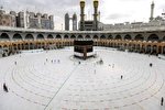 اولین تصاویر از طواف خانه خدا با رعایت فاصله اجتماعی