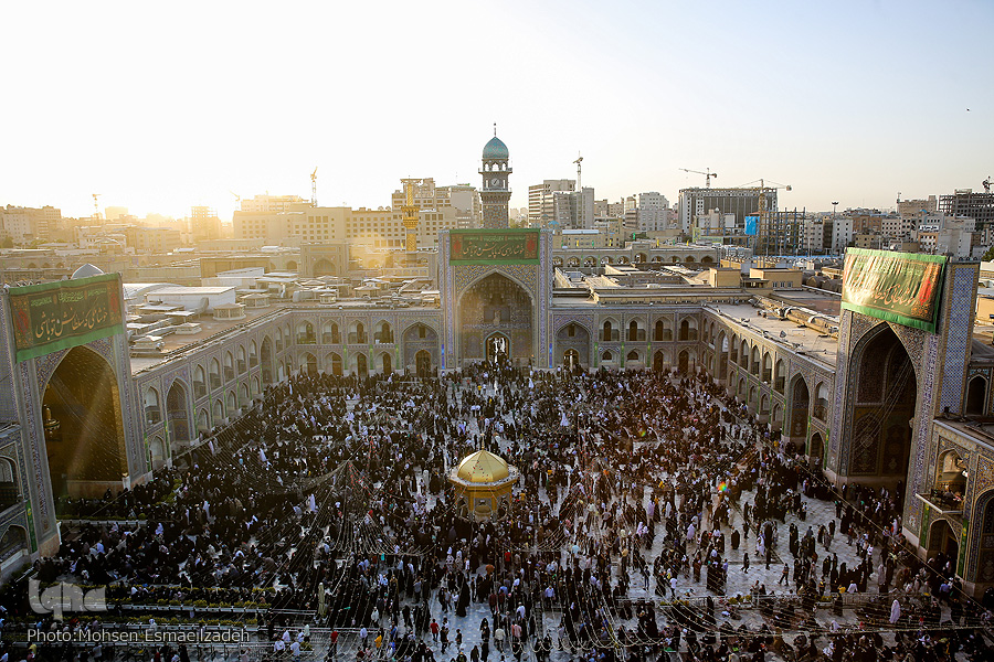 شب شعر ولادت امام رضا(ع) برگزار شد