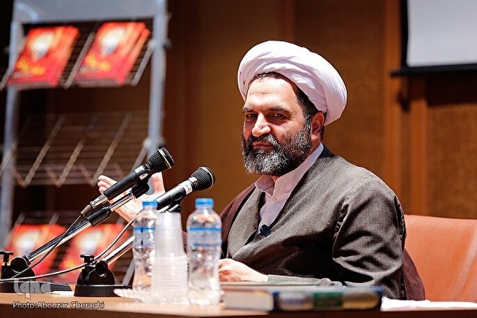 دعای سحر و زیارت جامعه کبیره مفسر یکدیگر هستند