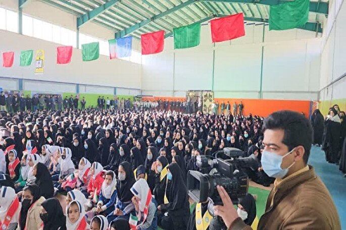 برگزاری اجتماع فرزندان شهید سلیمانی در ریوش + فیلم