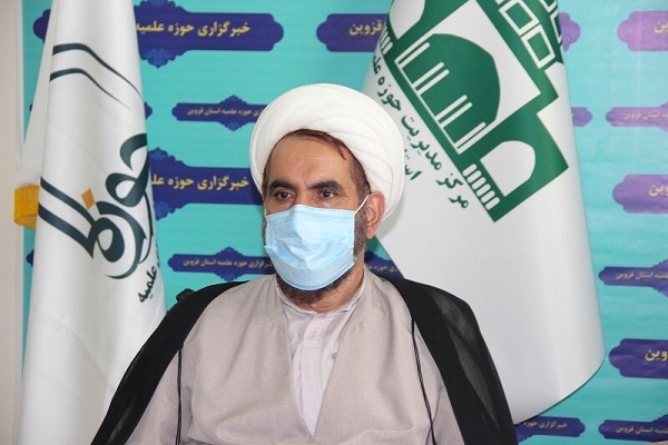 کاظم لو مدیر حوزه علمیه خواهران قزوین