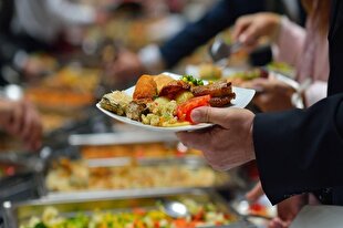 معروف میانه‌روی فراموش شده است