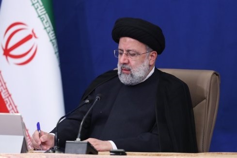 تسلیت رئیس جمهوری برای درگذشت دو مادر شهید