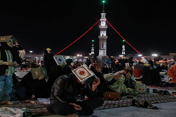 کسب عاقبت بخیری در معیت امام زمان(عج) اساس شب قدر است