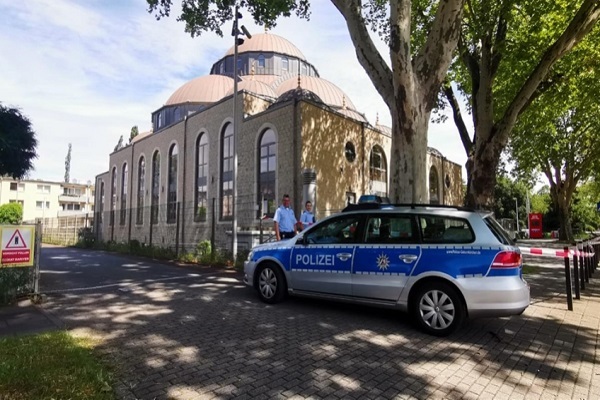 لغو نماز جمعه پس از تهدید بمبگذاری مسجدی در آلمان