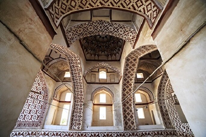 میزبانی مساجد تاریخی قاین از محافل قرآنی در ماه رمضان