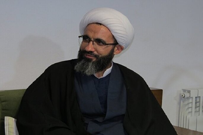 تشییع شهدای خدمت بار دیگر اقتدار ملت را به رخ جهانیان کشید