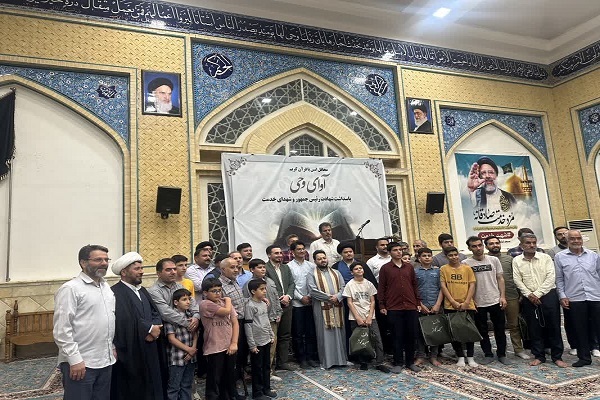 برگزاری محفل قرآنی با حضور قاریان بین‌المللی در قزوین + عکس