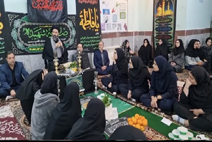 حضرت زهرا(س) الگوی مقاومت برای بانوان مسلمان است