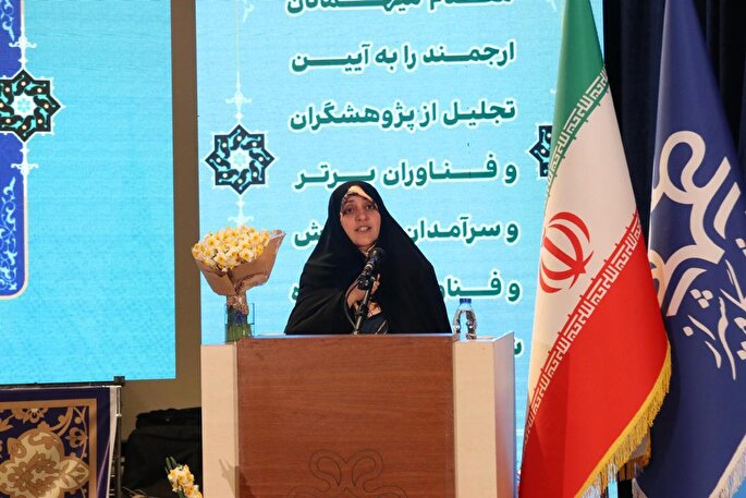 پیوند علم و حل مسائل جامعه در دانشگاه نسل چهارم