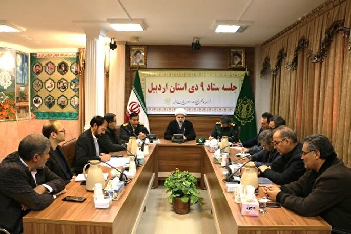 ۹ دی یادآور نقش مردم در عبور از مقاطع حساس تاریخی است