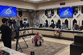 احکام میزبانان چهل و هشتمین دوره مسابقات سراسری قرآن کریم اعطا شد