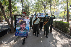 تشییع و خاکسپاری شهید «زکریا شیری» در شهر اقبالیه استان قزوین‎