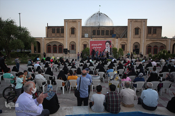 جشن پیروزی هواداران سید ابراهیم رئیسی در قزوین