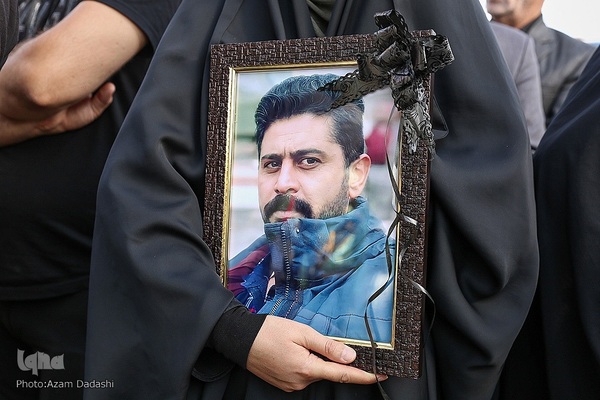 مراسم تشییع پیکر مرزبان شهید ستوان‌یکم مهدی محمدی‌نسب در قزوین