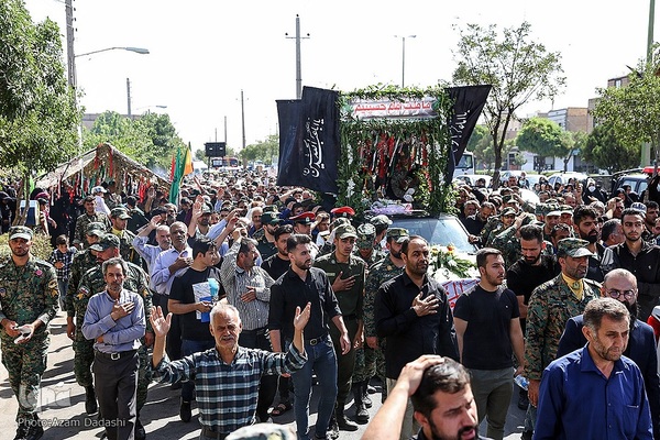 مراسم تشییع پیکر مرزبان شهید ستوان‌یکم مهدی محمدی‌نسب در قزوین