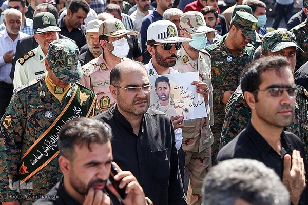 مراسم تشییع پیکر مرزبان شهید ستوان‌یکم مهدی محمدی‌نسب در قزوین