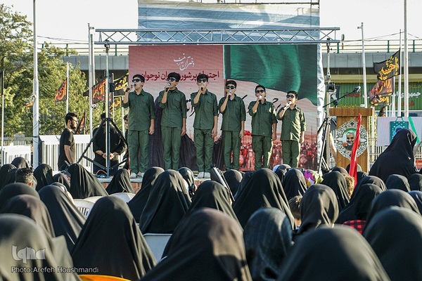 اجتماع پر شور دختران نوجوان در گلزار شهدای قزوین‎‎
