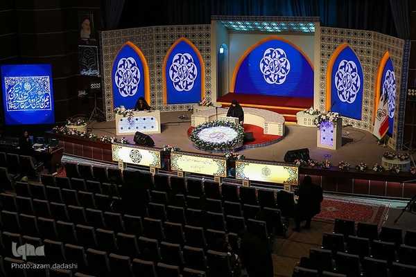 رقابت بانوان در رشته دعاخوانی