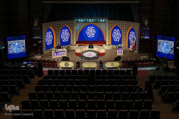 رقابت بانوان در رشته دعاخوانی