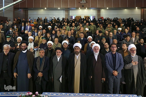 اختتامیه بخش آقایان مسابقات قرآن اوقاف در قزوین