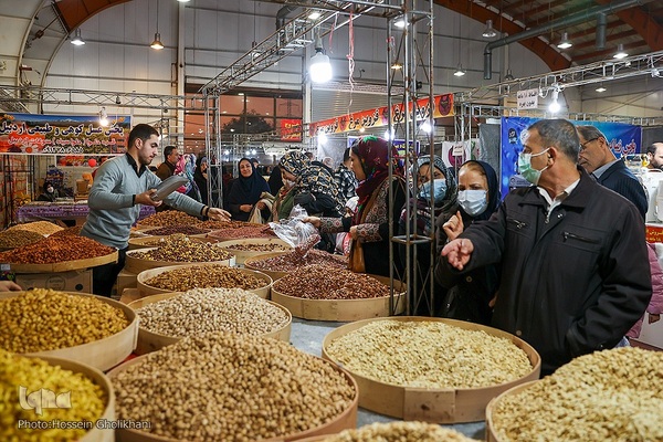 بازار شب یلدا در قزوین