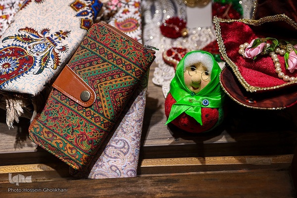 بازار شب یلدا در قزوین