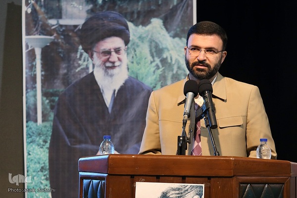 شب شعر «خاتم سلیمانی» در قزوین