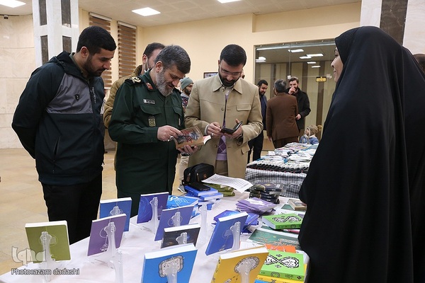 شب شعر «خاتم سلیمانی» در قزوین