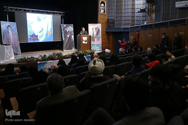 شب شعر «خاتم سلیمانی» در قزوین