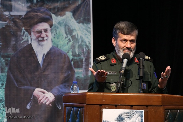 شب شعر «خاتم سلیمانی» در قزوین