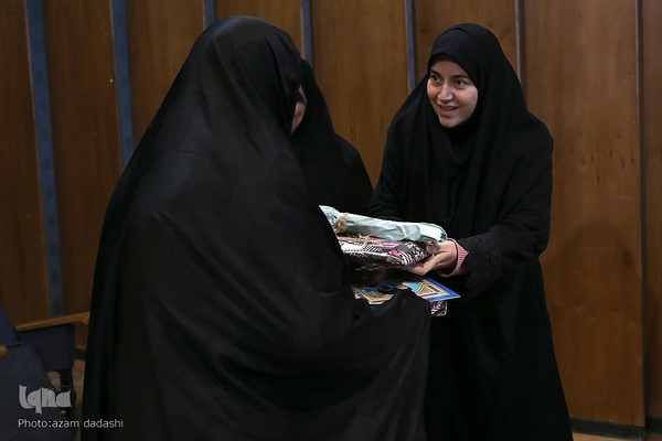 شب شعر «خاتم سلیمانی» در قزوین