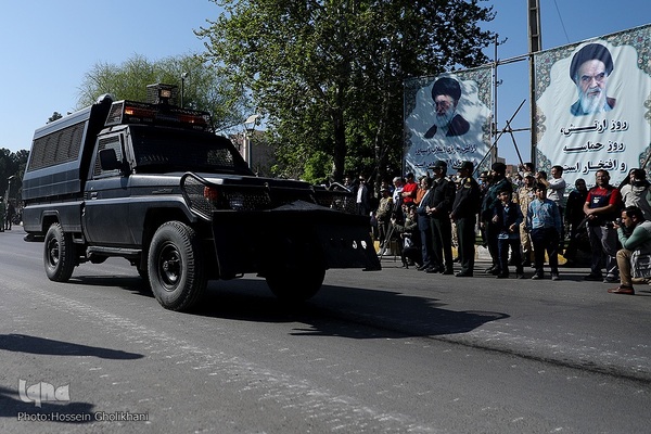 رژه روز ارتش در قزوین