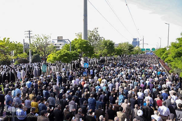 نماز عید سعید فطر در قزوین