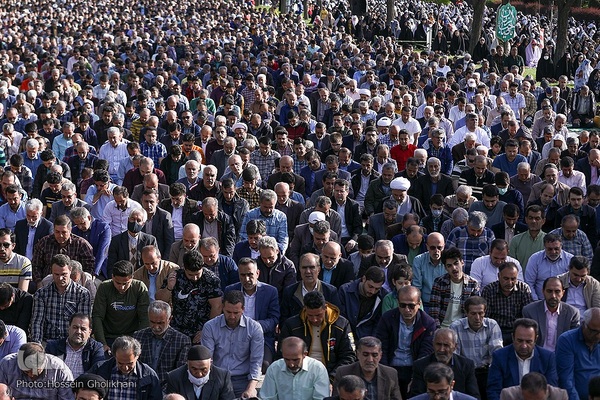 نماز عید سعید فطر در قزوین