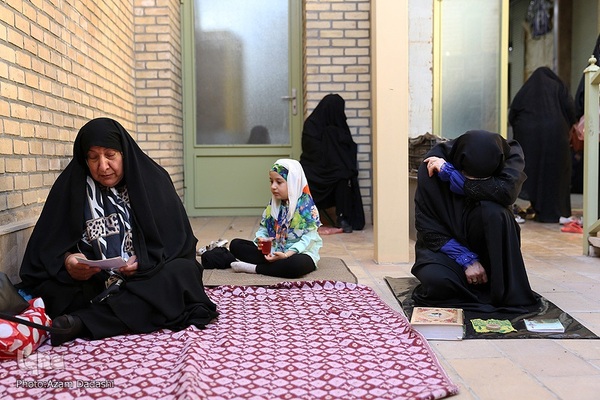 مراسم دعای عرفه در قزوین