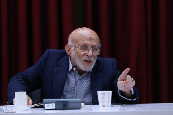 مراسم گرامیداشت استاد محمدکریم باریک‌بین، نسخه‌شناس قزوینی