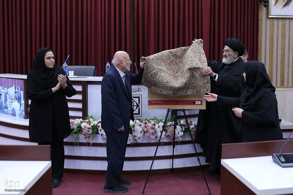 مراسم گرامیداشت استاد محمدکریم باریک‌بین، نسخه‌شناس قزوینی