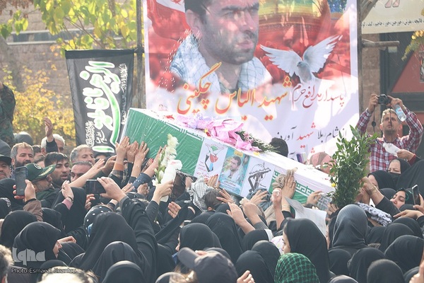 مراسم تشییع و تدفین شهید الیاس چگینی در زادگاهش