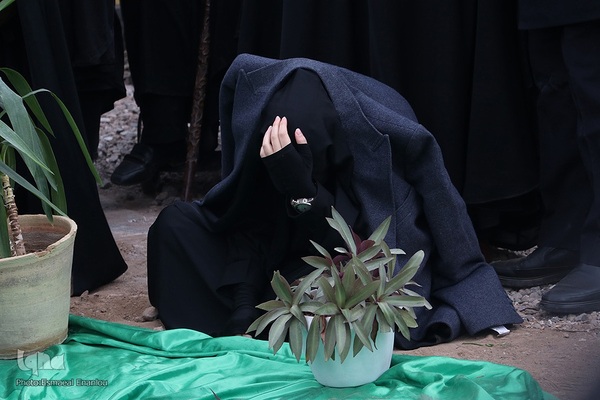 مراسم تشییع و تدفین شهید الیاس چگینی در زادگاهش