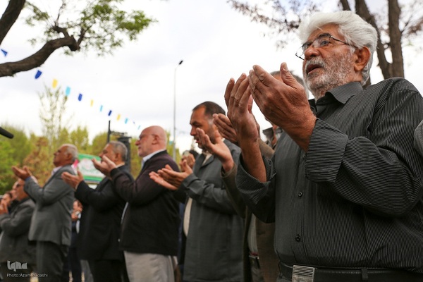 نماز عید فطر در قزوین‎