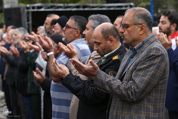 نماز عید فطر در قزوین‎